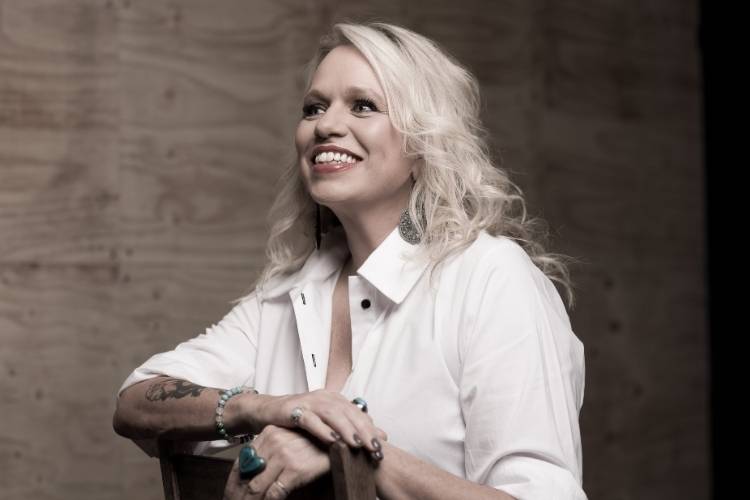 Beccy Cole Returns To Groundwater Country Music Festival With New Music And Healthy Perspectives On How To Cope With Pain